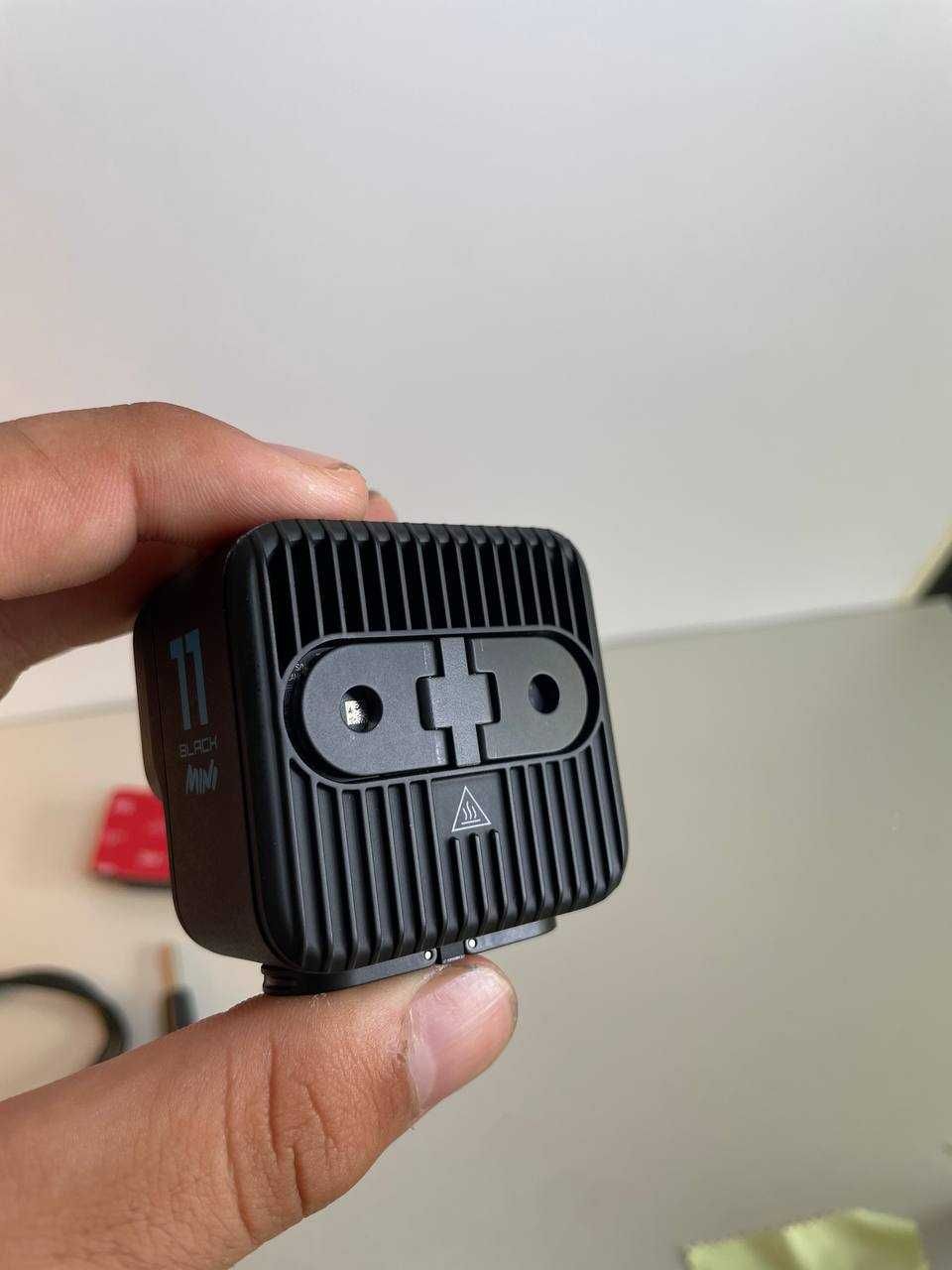 Екшн камера GoPro Hero11 Black Mini в ідеальному стані та з комплектом