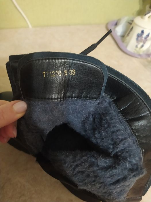 Чоботи жіночі, шкіряні з хутром