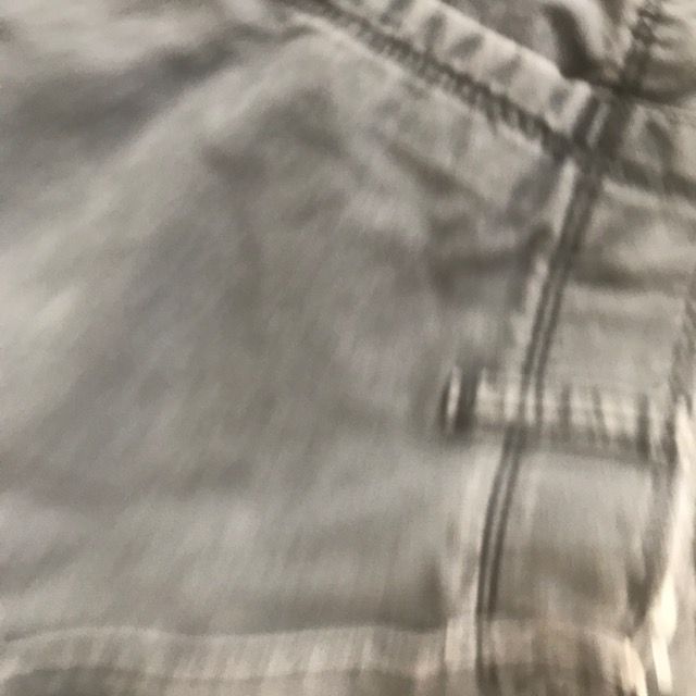 Calções Hurley (size 30) e Old Navy (size 28) surf