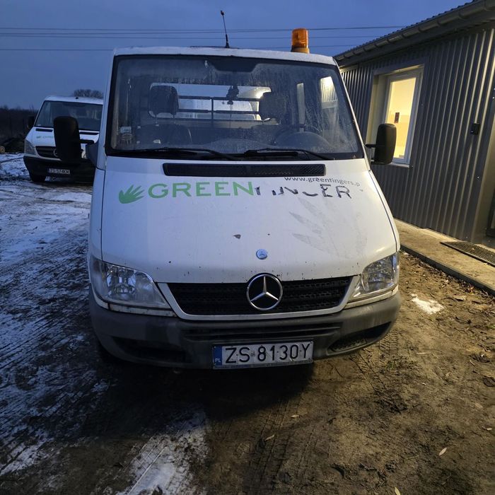 Mercedes-Benz SPRINTER 208 CDI  Mercedes Sprinter DOKA