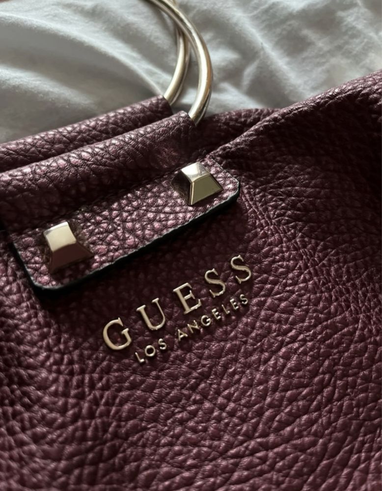 Torebka Guess Mia crossbody