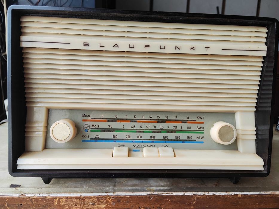 Radio antigo blaupunkt a válvulas