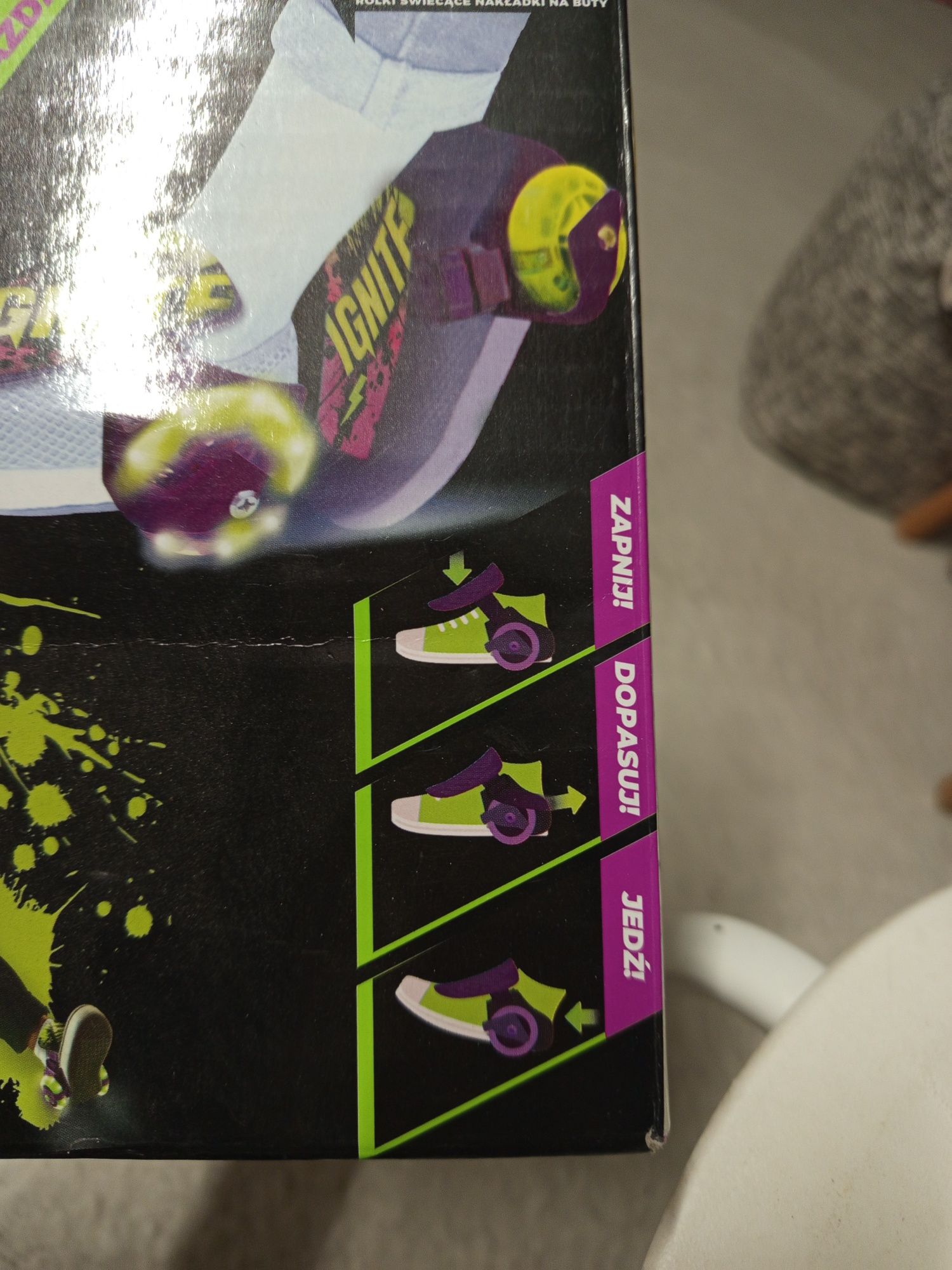 Rolki kółka na buty świecące