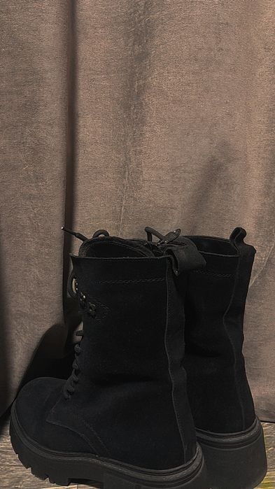 Зимние женские ботинки