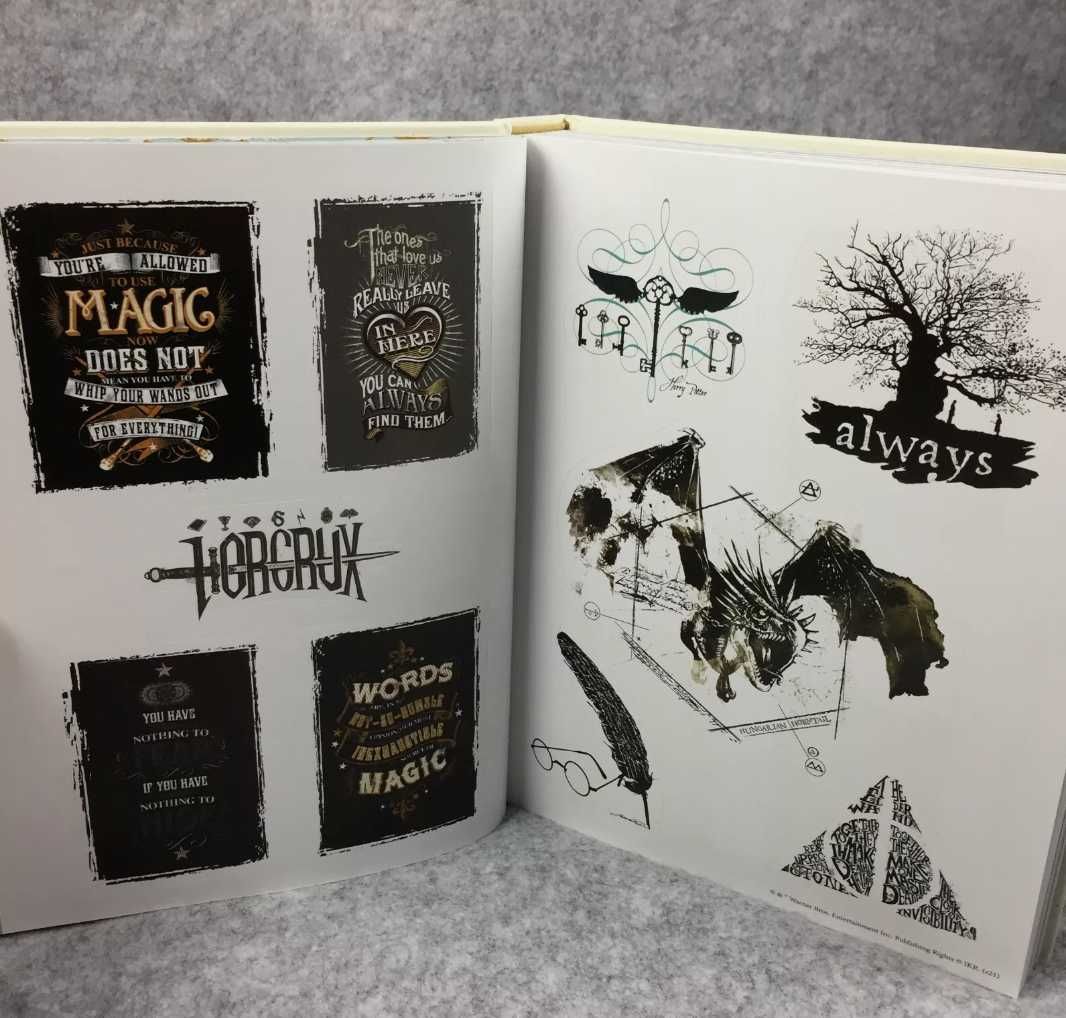 Книга Harry Potter World of Stickers:Art from the Wizarding