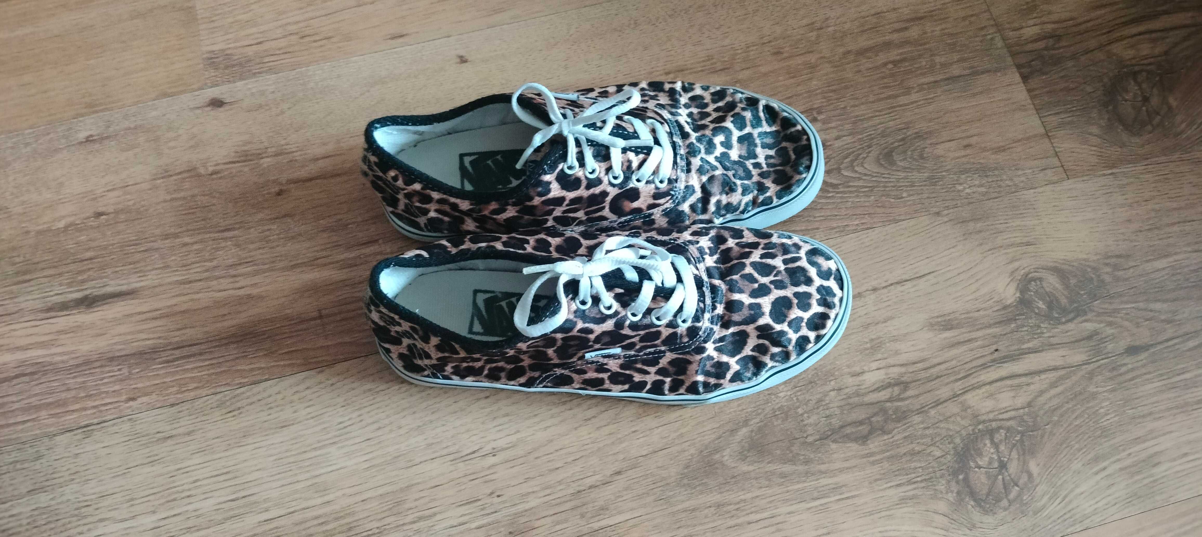 Tenisówki damskie Vans gepardzie cętki 40 25 cm