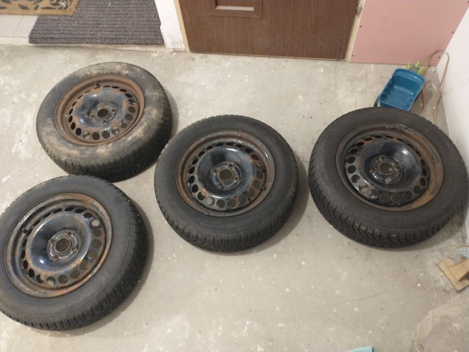 Opony zimowe Fulda 185/65/15 rok 2022