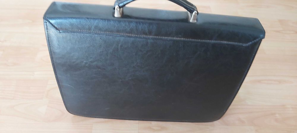 Męska aktówka skóropodobna, teczka A 4