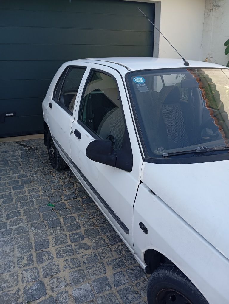 Renault Clio gasolina