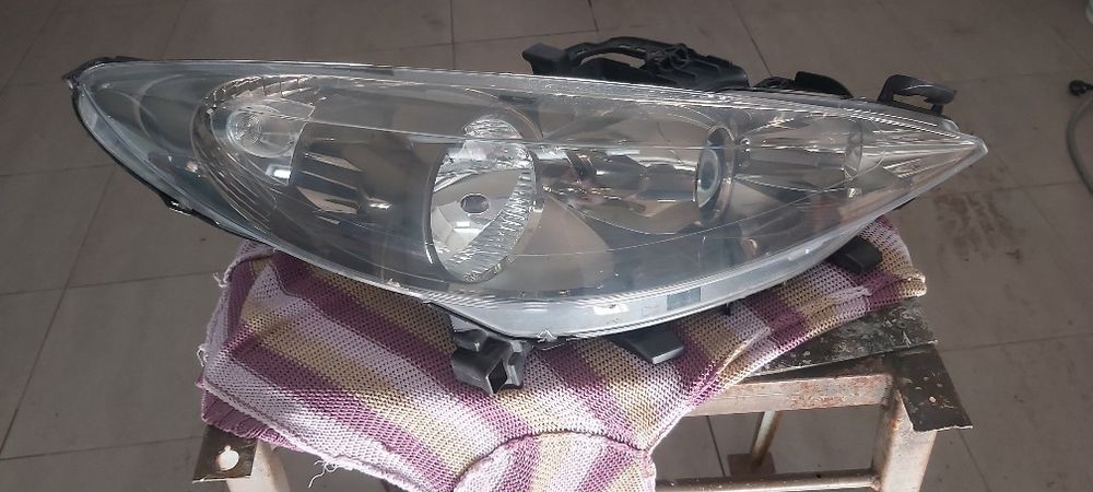 Ótica original fundo escuro peugeot 207 rc
