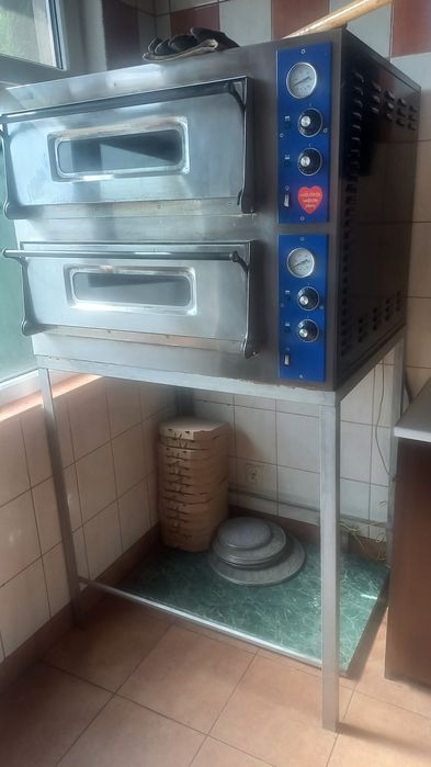 Piec do pizzy. Po przeglądzie.