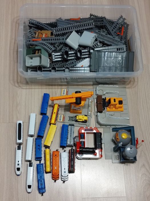 Pociąg elektryczny 4 zestawy Power Trains