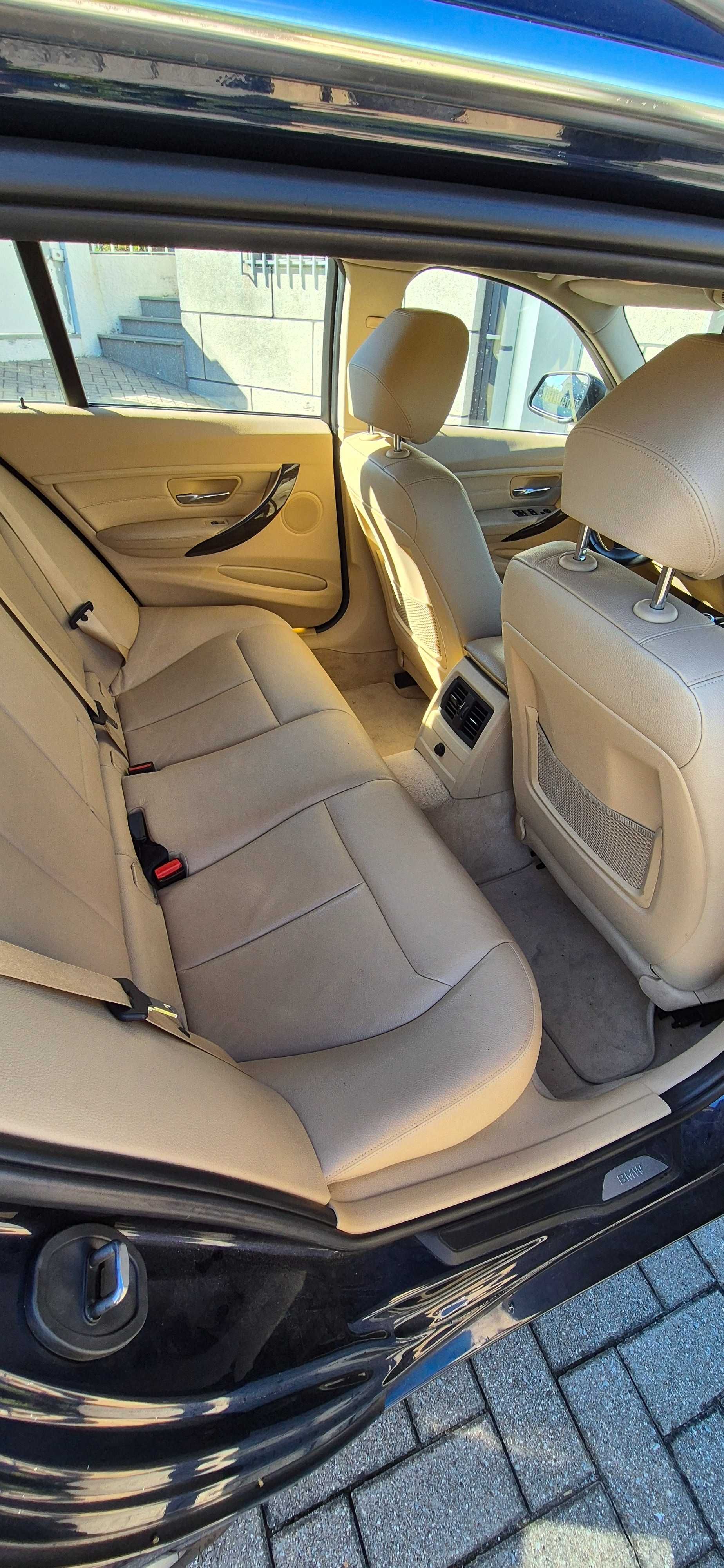 BMW 320d Touring Line Luxury - 184cv - 2014