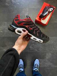 Чоловічі кросівки Nike Air Max Plus Tn Black Red