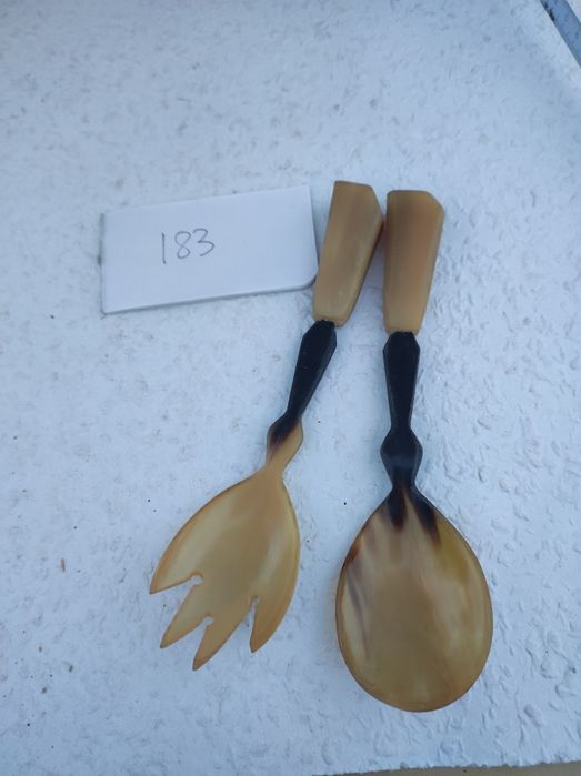 Zestaw sztućców, vintage, wykonane, prawdopodobnie z rogu