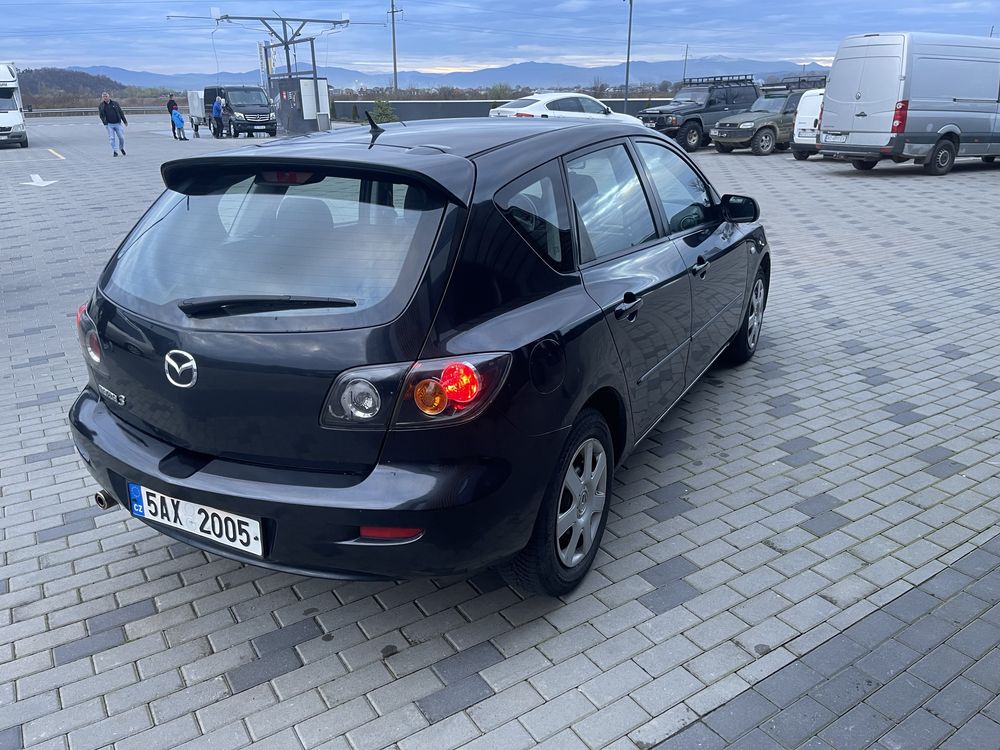 Mazda 3 нерозмитнена!