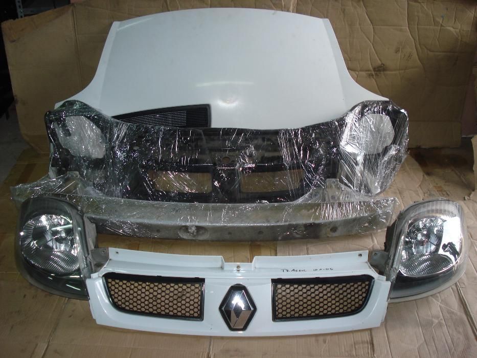 Бампер Передний на Opel Vivaro Renault Trafic Nissan Primastar 01-14