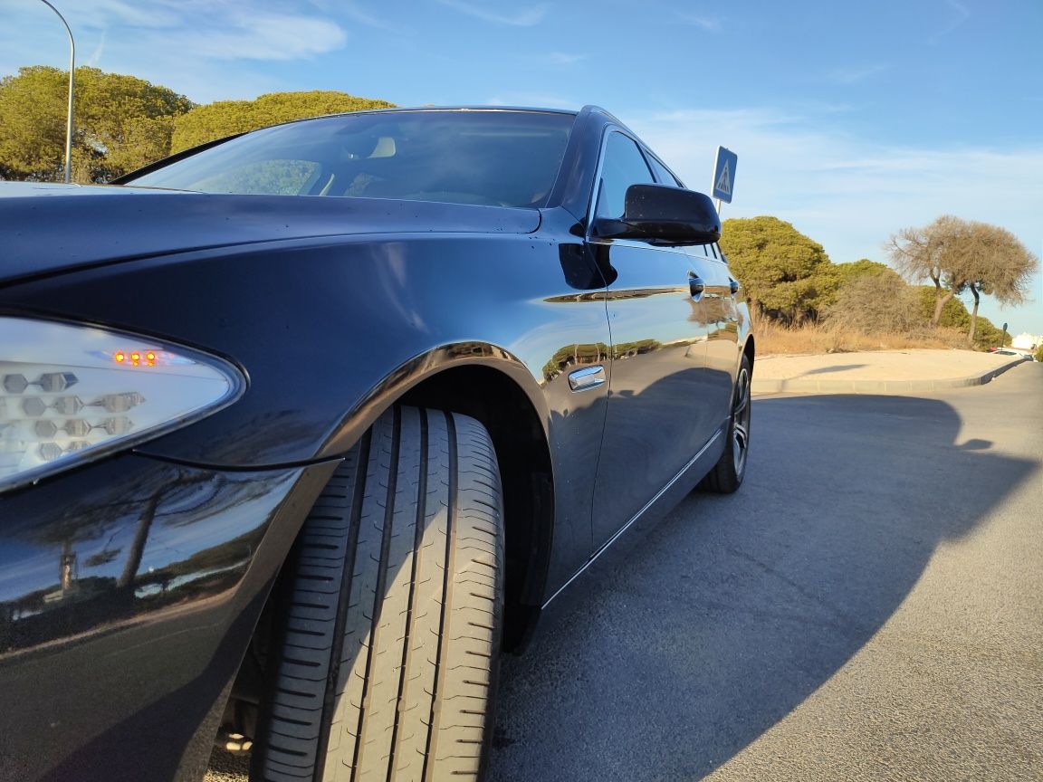 BMW 520d Touring F11 2012