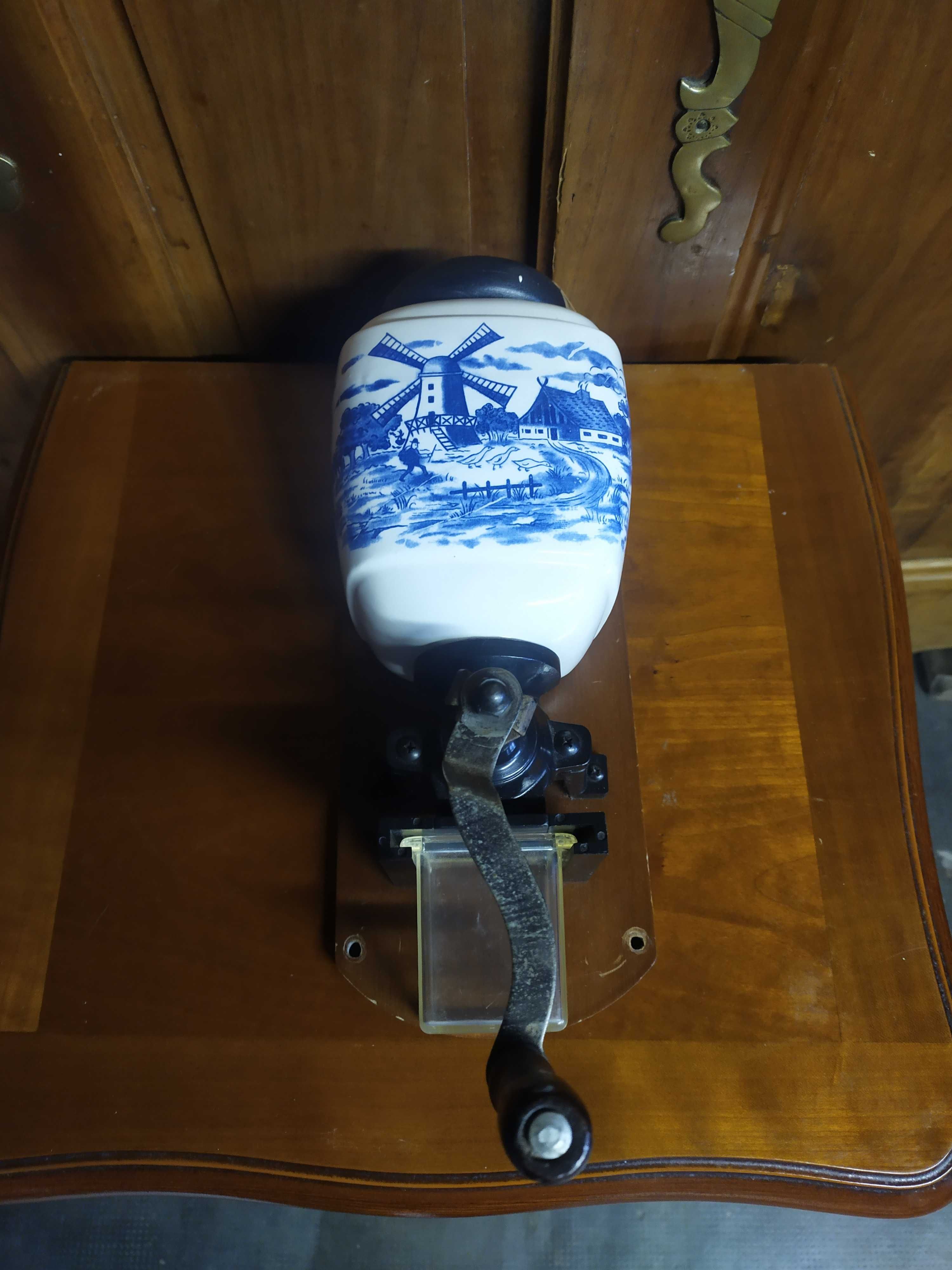 Młynek ceramiczny