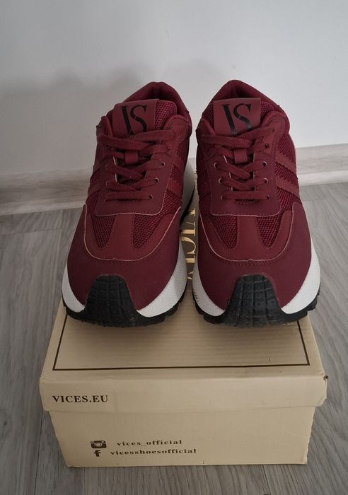 Buty damskie bordo 38 RENEE