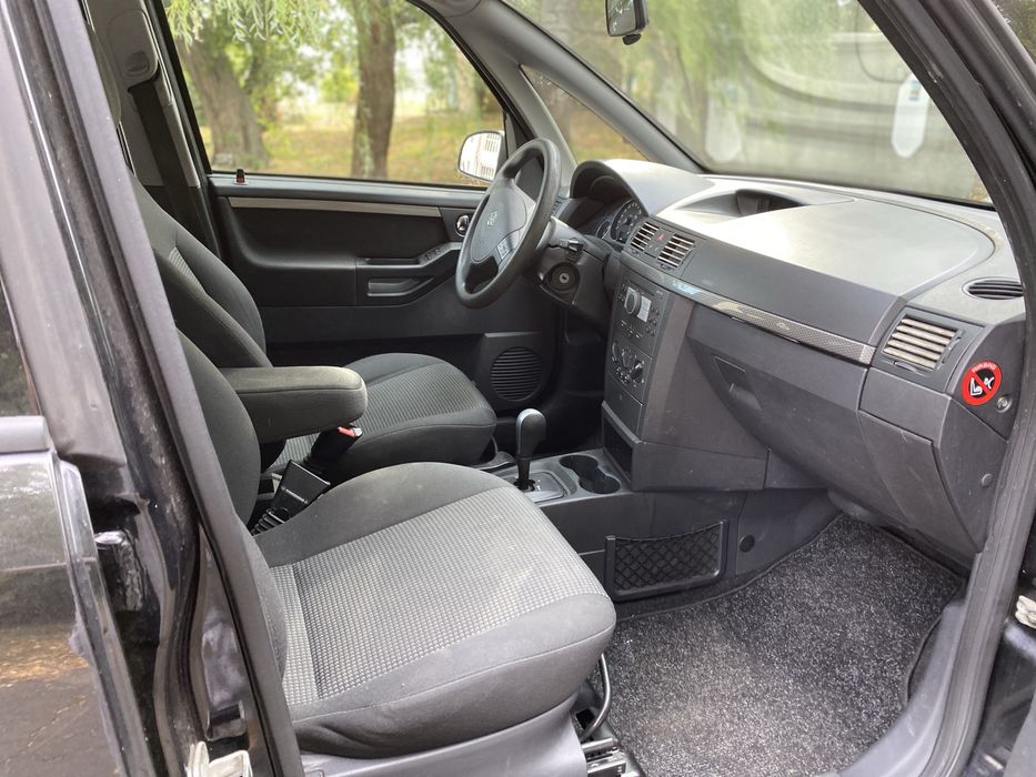 Продам Opel Meriva  1.6 автомат