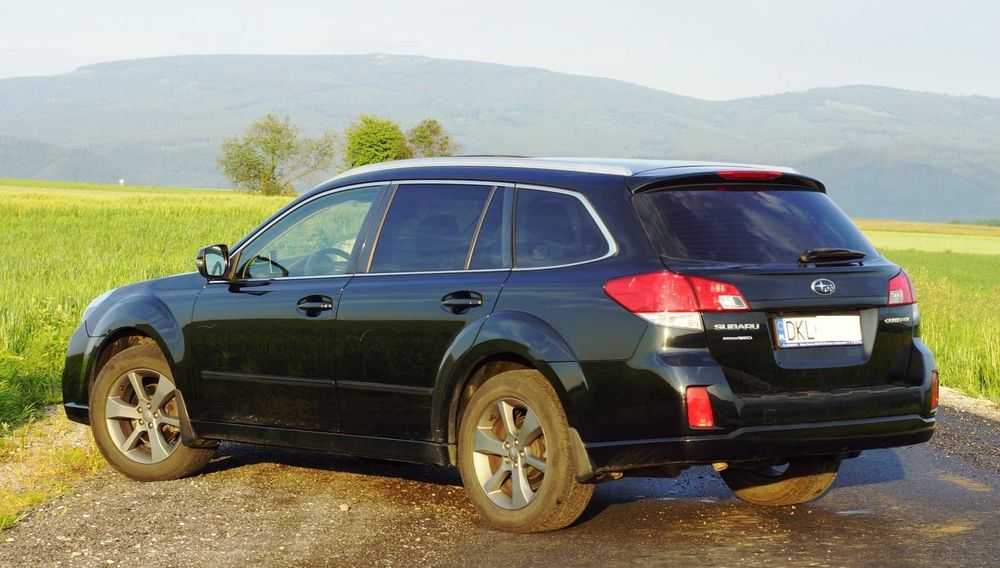 Subaru Outback 2.0D Active SPO krajowy, serwis ASO. Niski przebieg.
