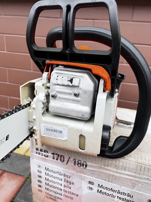 Бензопила Stihl ms 180. Штіль 180. Штиль 180. Пилка.