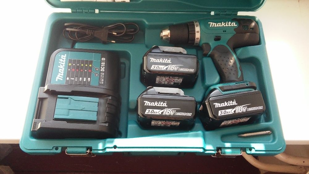 Акумуляторна дрель-шуруповерт Makita DDF 453 SFE3 в комплекті