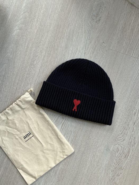Шапка AMI оригінал