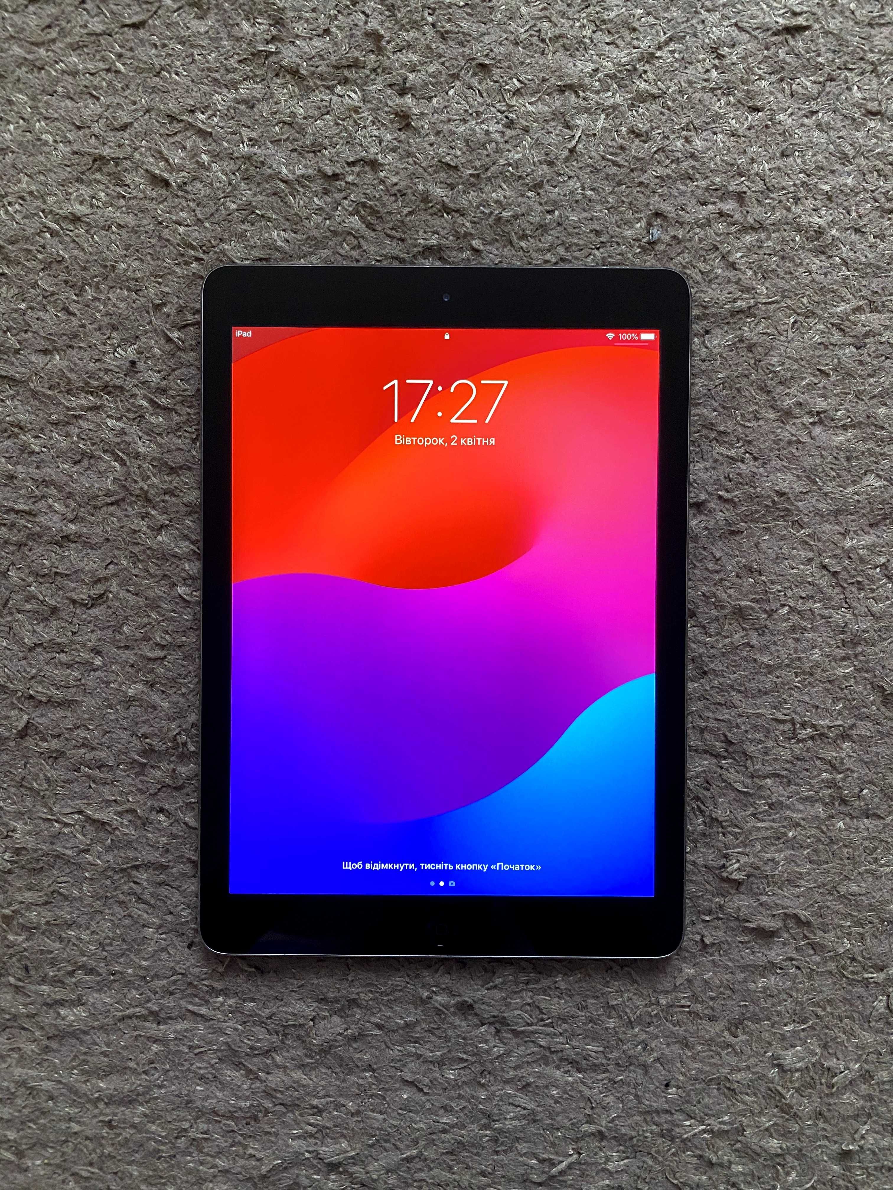 Apple iPad Air 1st Generation 16GB Black