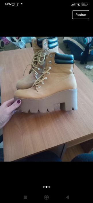 Bota Plataforma camel