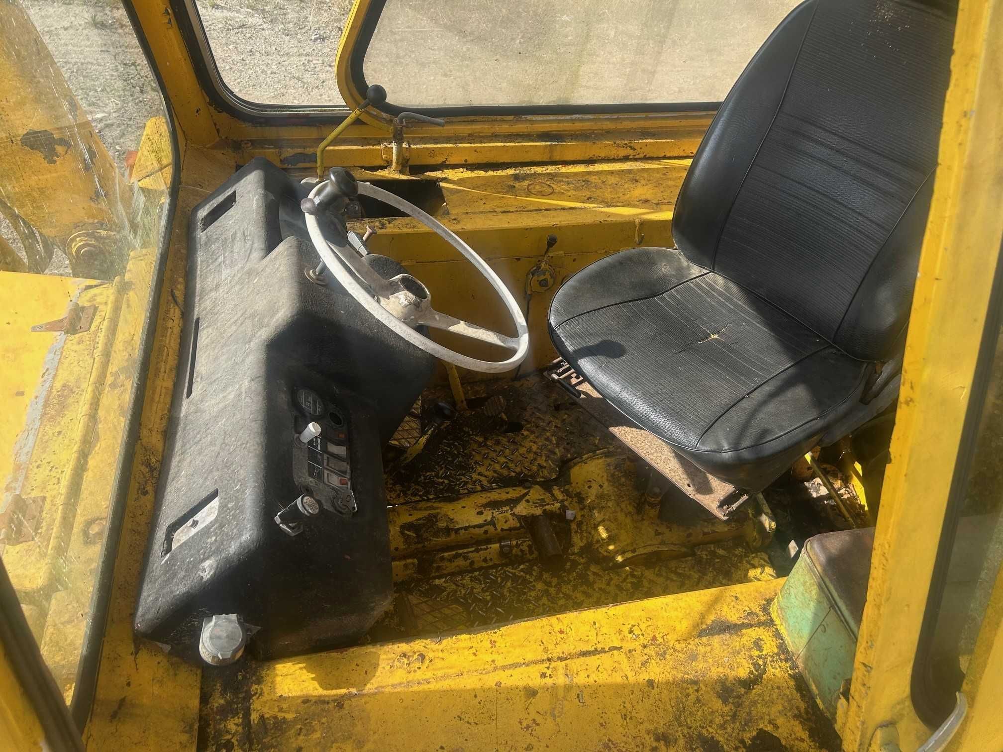 Koparko-ładowarka JCB 3C (jak ostrówek) - Sprowadzona z Belgii