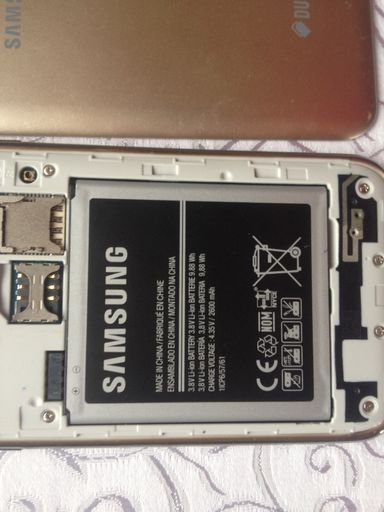 Samsung Galaxy j5 батарея