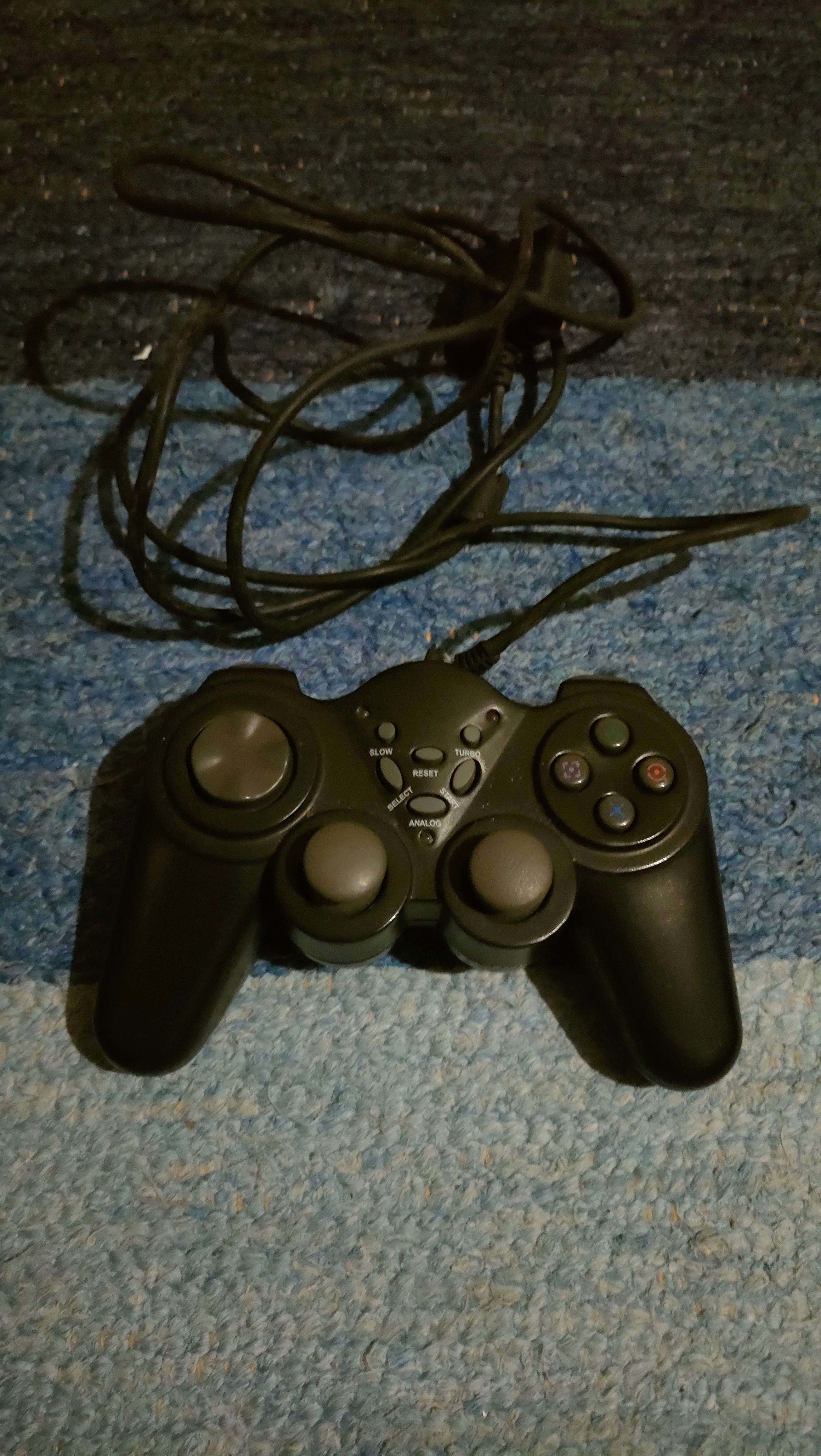 PlayStation 2 Slim + 4 comandos + Multitap + cabos — pack retro