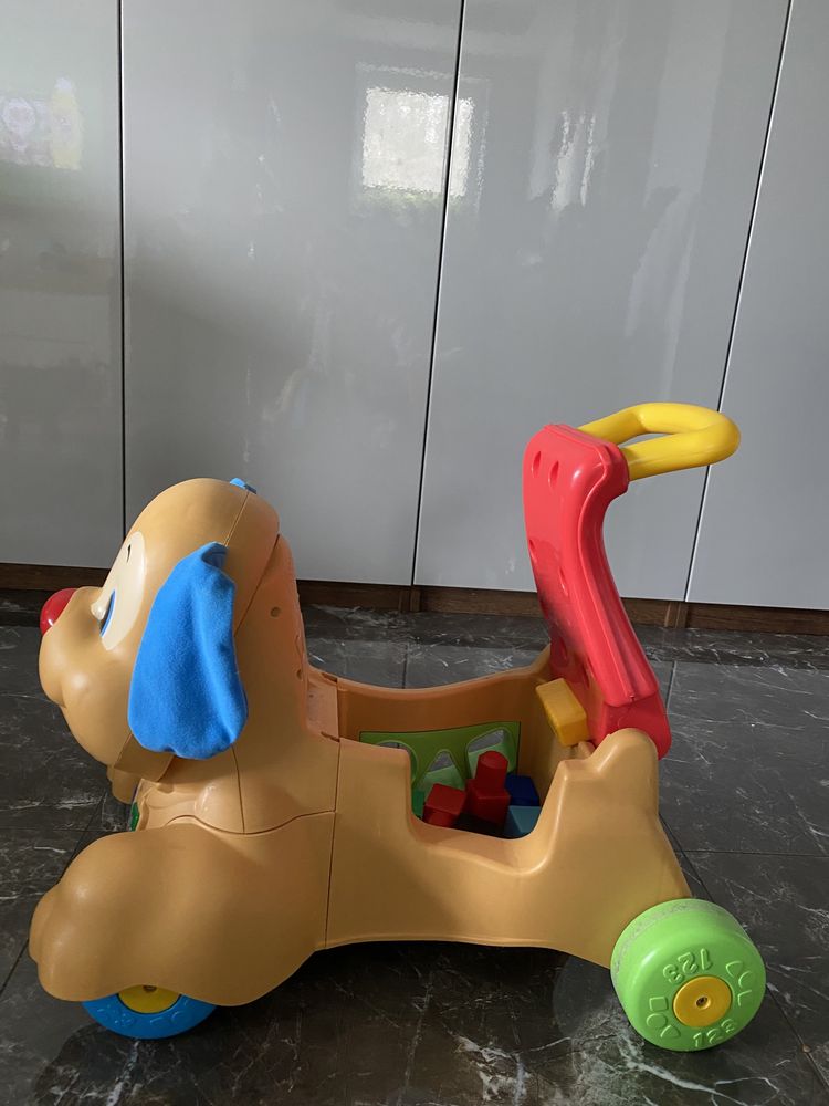 Jezdzik pchacz piesek fisher price