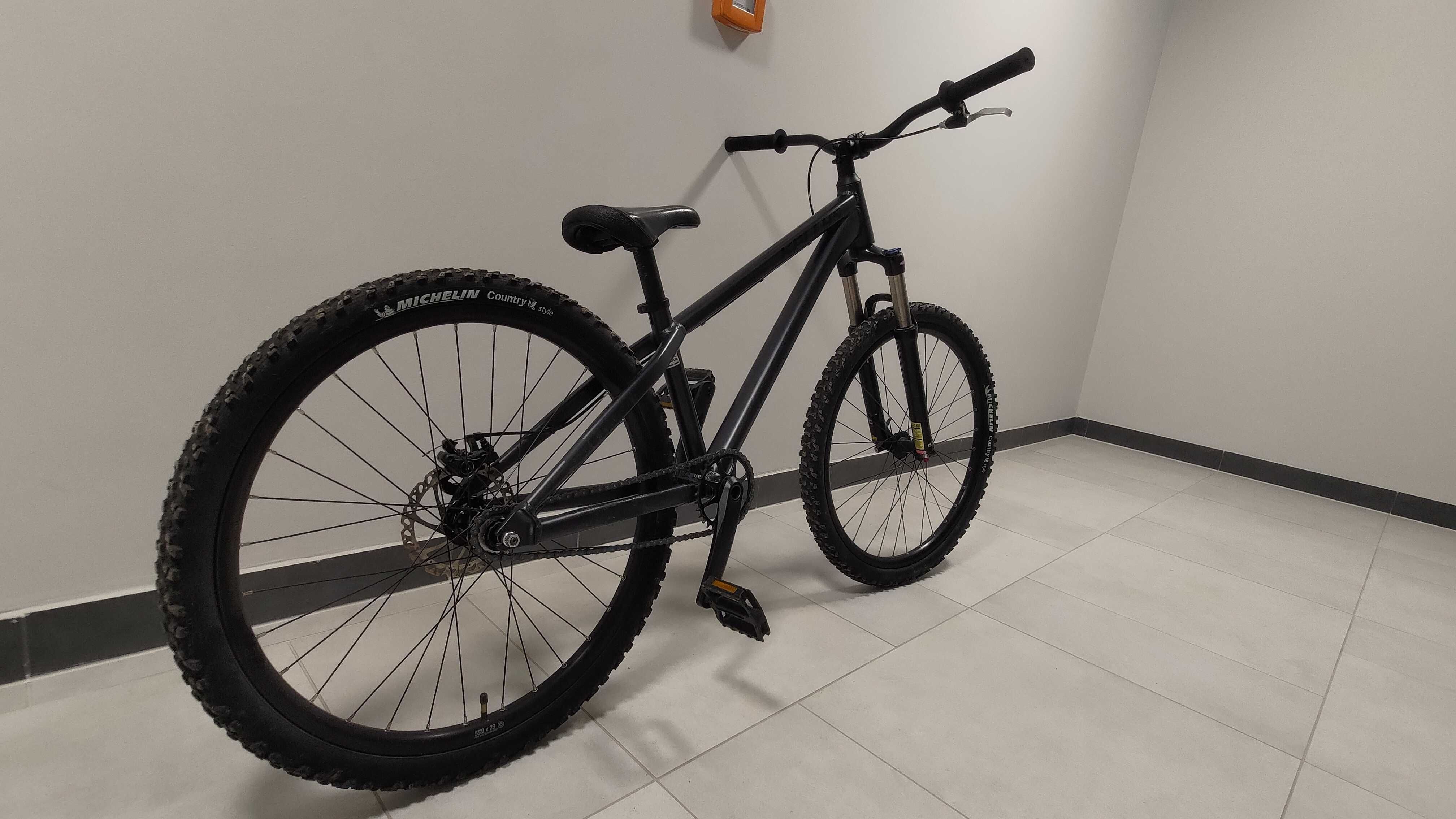 Rower Dirt Kellys Whip 30 (2021)