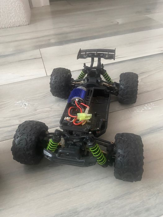 Profesjonalne autka zdalnie sterowane 2 sztuki