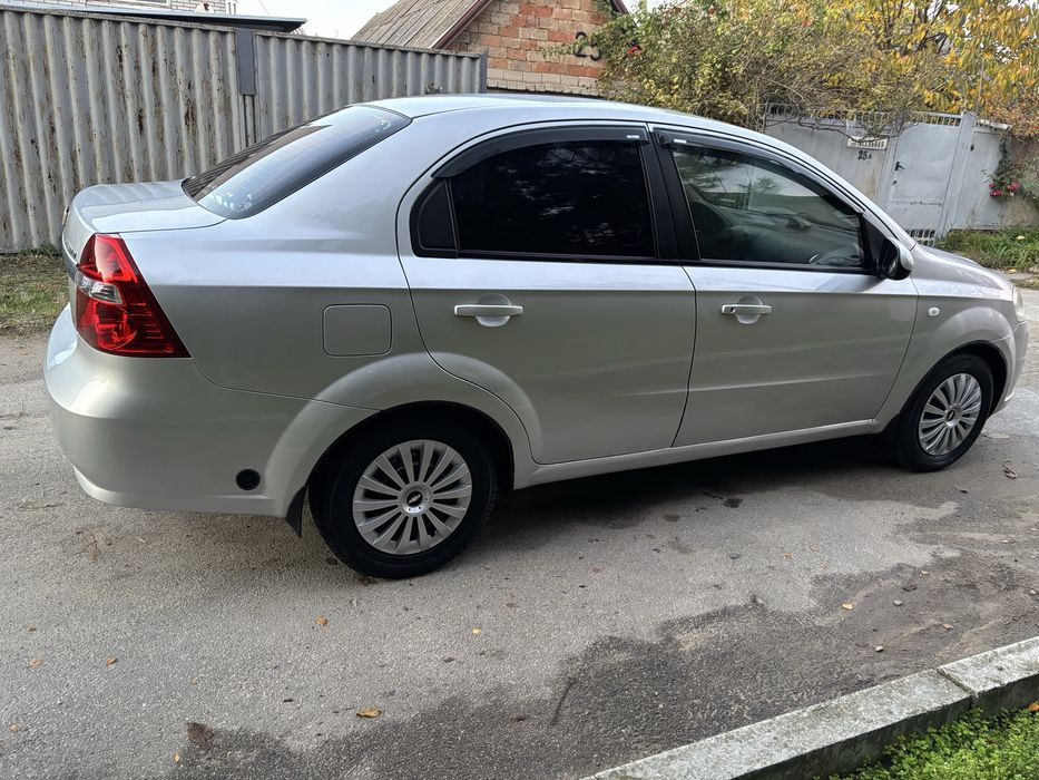 Chevrolet Aveo 1.6, gaz/benzin в отличнейшем состоянии!