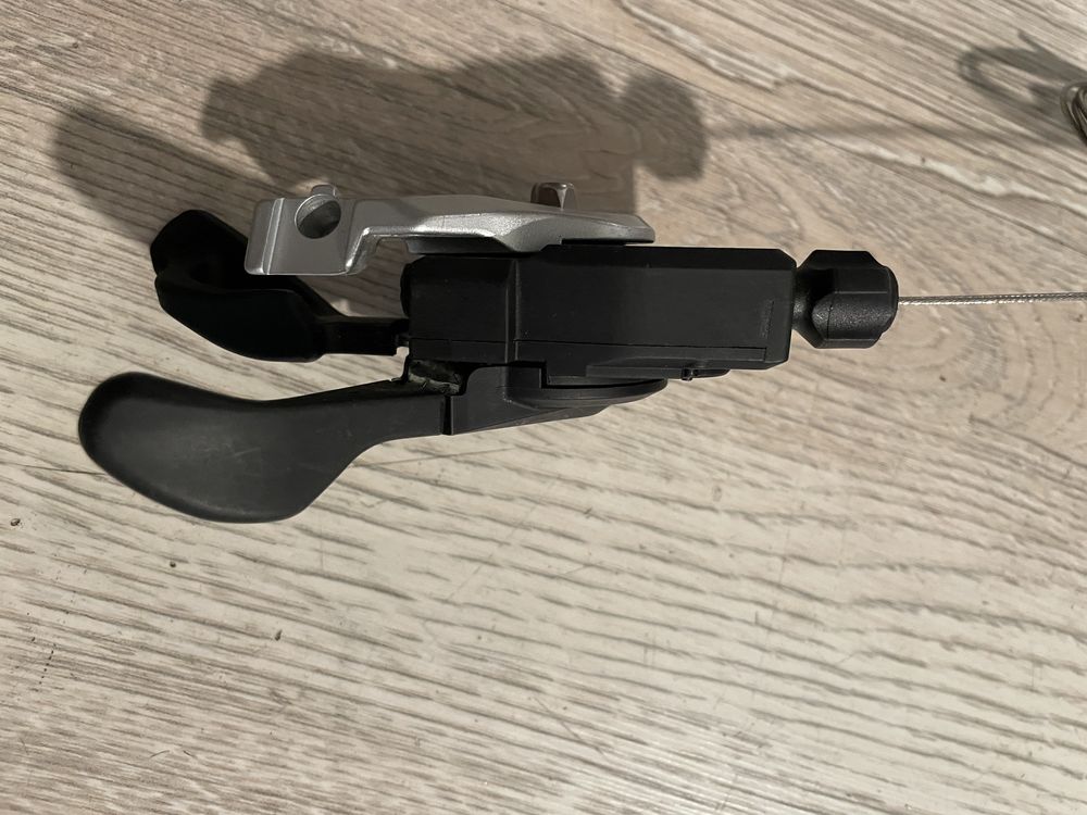 Manetka SHIMANO SLX SL-M670-B I-Space B lewa 2/3 rz.