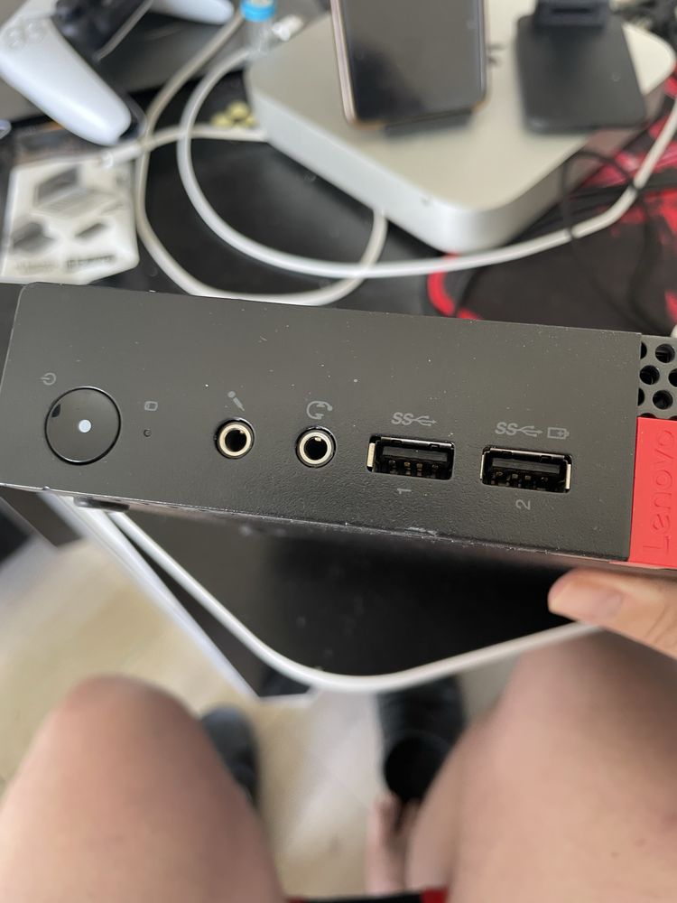 Неттоп Lenovo ThinkCenter M710q. I5-7500T/8GB DDR4/NVMe 256GB