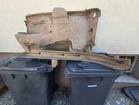 Fiat 128 przedni fartuch.