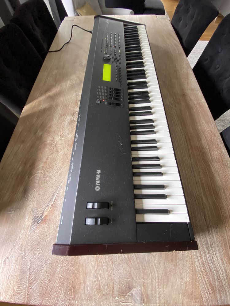 Yamaha s90 syntezator 2022