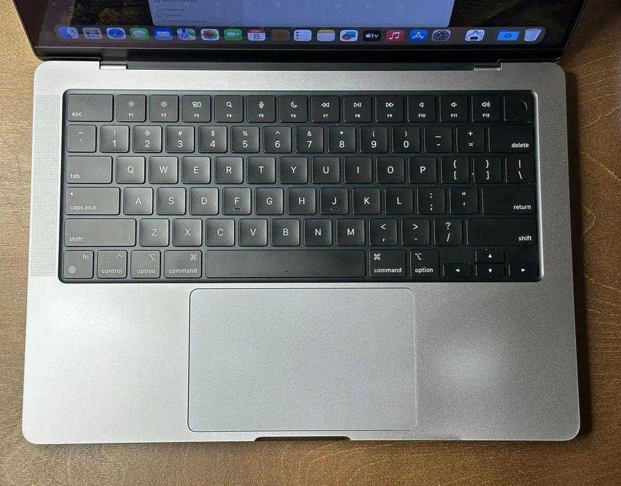 Macbook Pro 14 M1 16 512