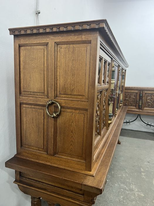 Komoda/Kredens rycerski/Raty