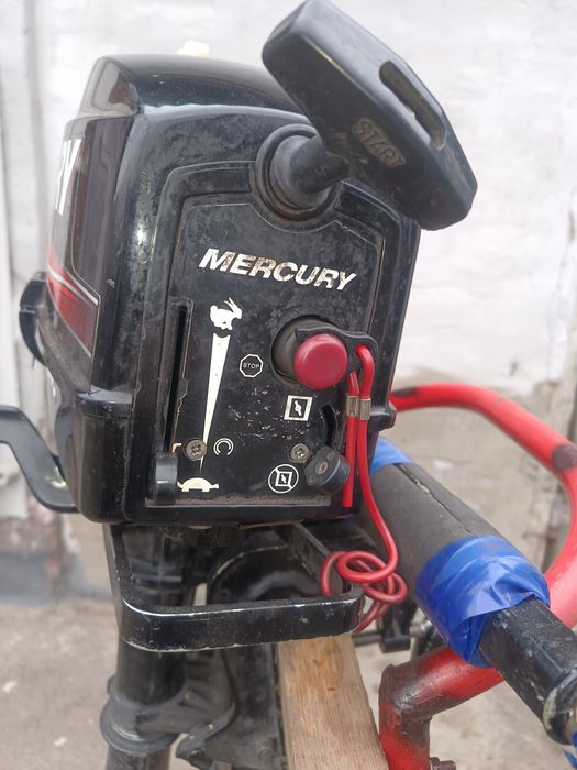 Продам лотку с мотором терміново