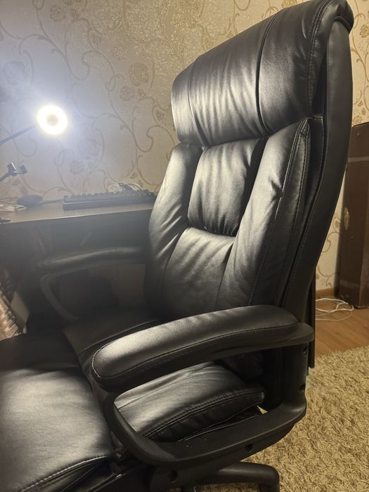 Продам зручне крісло