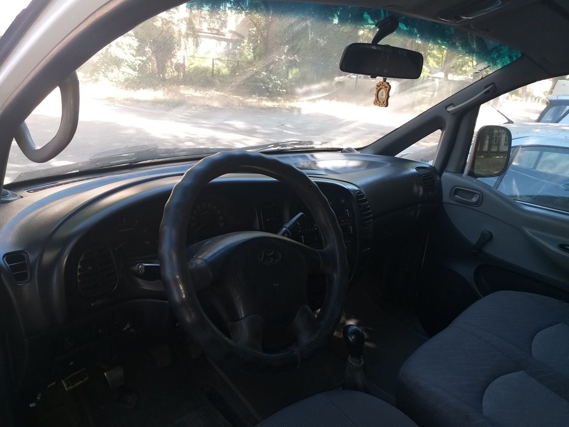 Продам hyundai h1