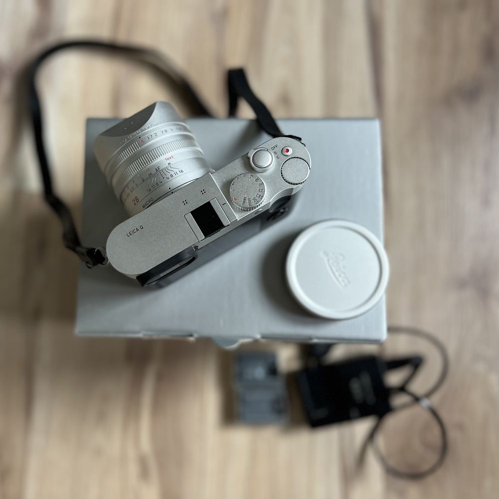 Aparat cyfrowy Leica Q Silver (typ 116)