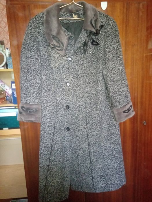 Зимнее шерстяное женское пальто, 56 р-р