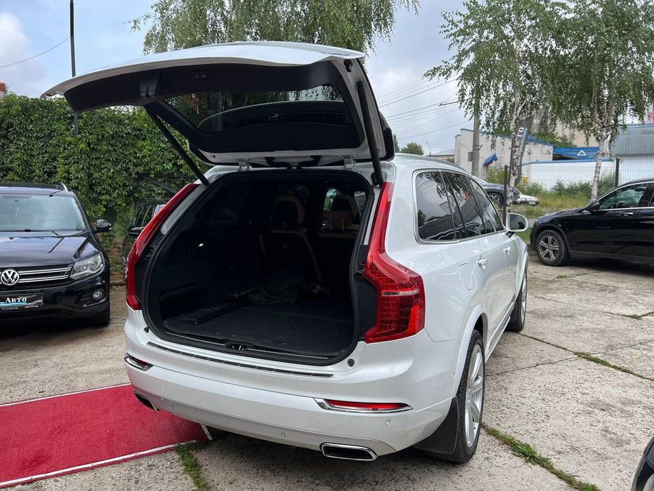 Volvo XC90  в кредит без авансу